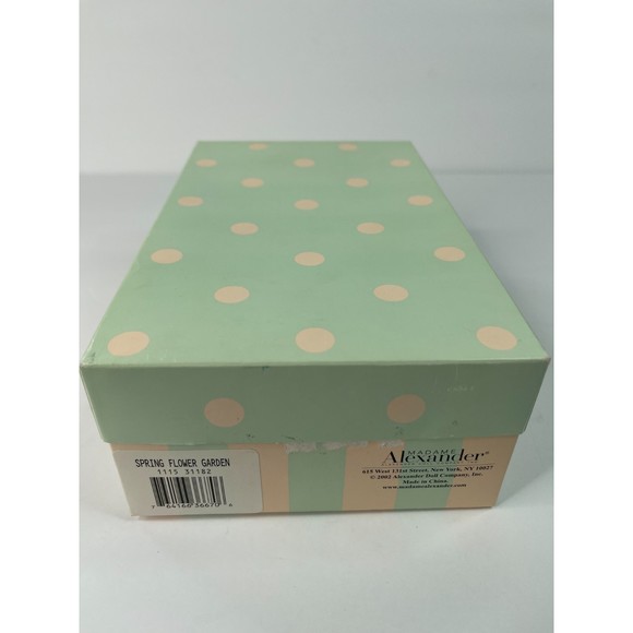 Madame Alexander doll with box 36670 Spring Flower Garden - Picture 5 of 8